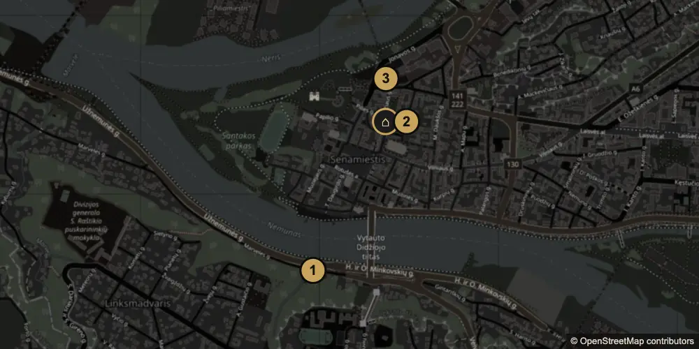 Map of Old Town zone, blue zone and free parking near M. Valančiaus g. 12, Kaunas